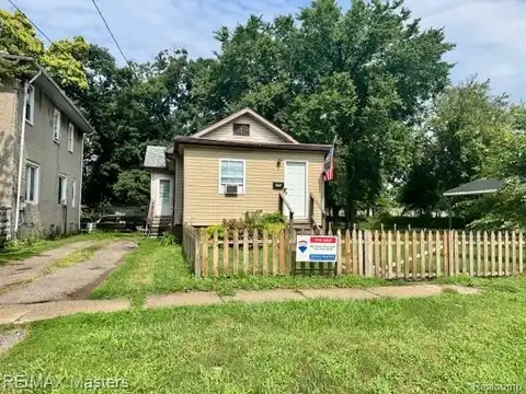 606 Church Street, Monroe, MI 48161