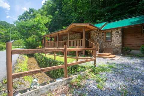 464 King Branch Road, Sevierville, TN 37862