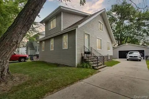29063 S Wesley Avenue, Flat Rock, MI 48134