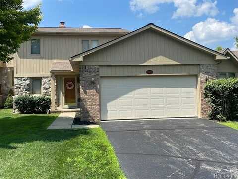29494 Sylvan Lane, Farmington Hills, MI 48334