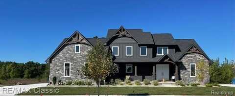 001 Buttercup Trail, Milford, MI 48381