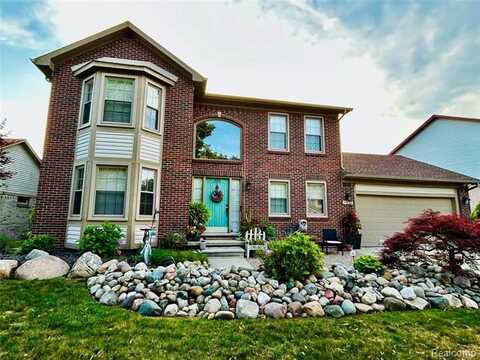 7575 Cherrywood Drive, Westland, MI 48185