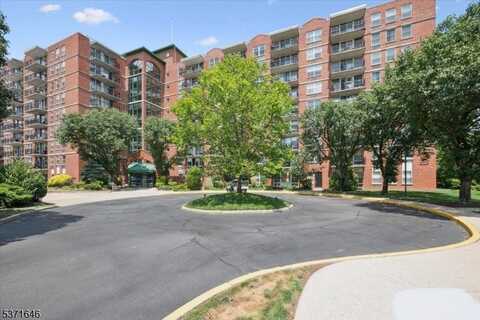 300 Main St UNIT 608, Little Falls, NJ 07424