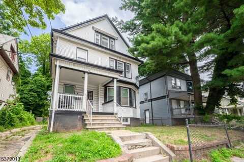 21-23 Beverly St, Newark, NJ 07108