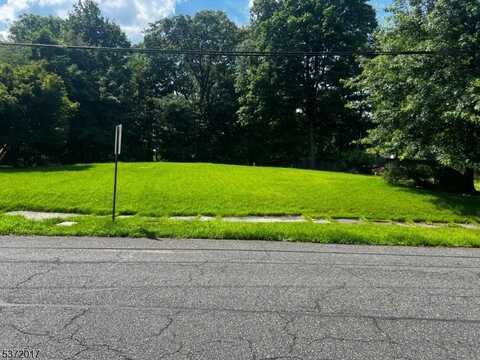 710 Belvidere Ave, Plainfield, NJ 07062