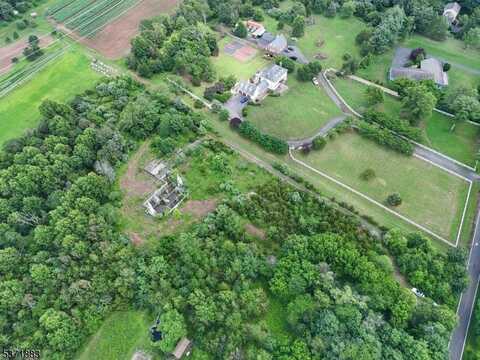 146 Grouser Rd, Franklin, NJ 08873