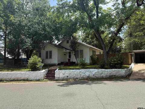 549 Brookside Dr., Jacksonville, TX 75766