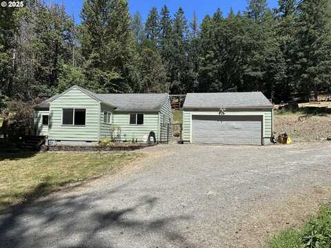13511 S FREEMAN RD, Mulino, OR 97042