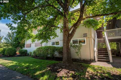 2031 W 14TH PL, Eugene, OR 97402