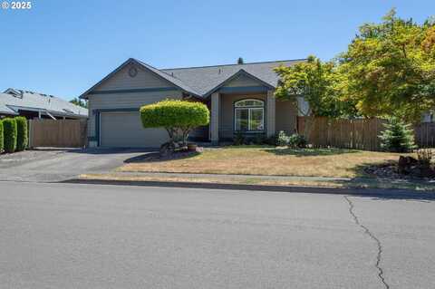 6194 SE MAPLE ST, Hillsboro, OR 97123