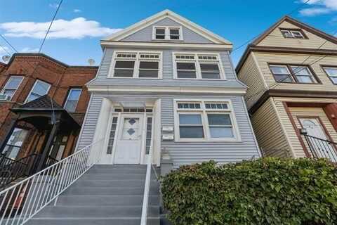 68 LINDEN AVE, Greenville, NJ 07305