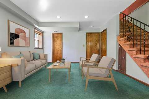 22 WEST 34TH ST, Bayonne, NJ 07002