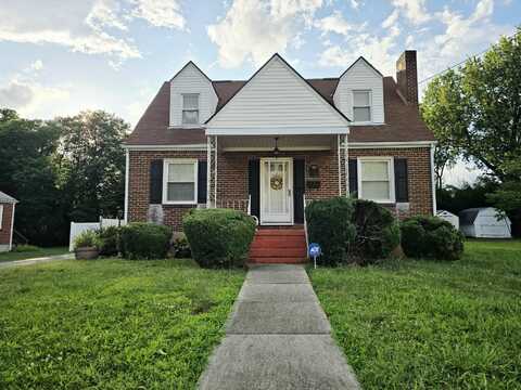 1632 Coveland DR NW, Roanoke, VA 24017