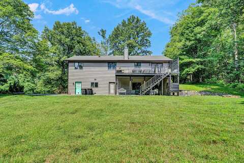 7207 Carriage Hills DR, Roanoke, VA 24018