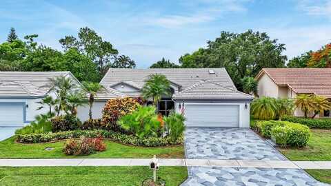 8291 Lake Cypress Road, Lake Worth, FL 33467