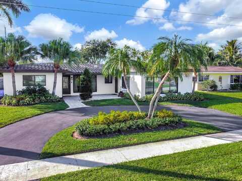 908 SE 16th Street, Deerfield Beach, FL 33441
