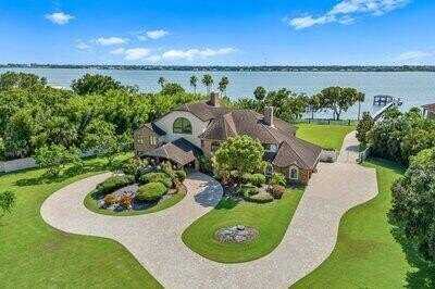 240 Utopia Circle, Merritt Island, FL 32952