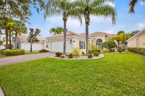 8721 Oldham Way, Palm Beach Gardens, FL 33412