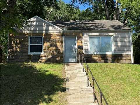 2918 S 51st Street, Kansas City, KS 66106