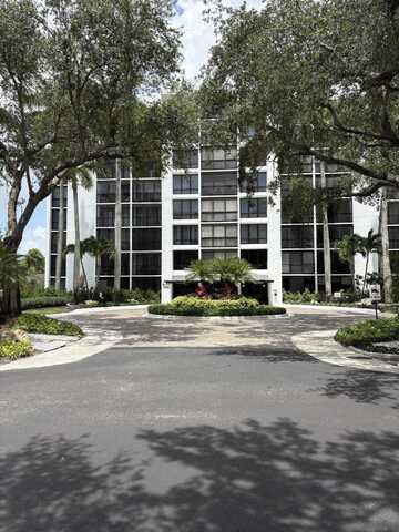 7819 Lakeside Boulevard, Boca Raton, FL 33434