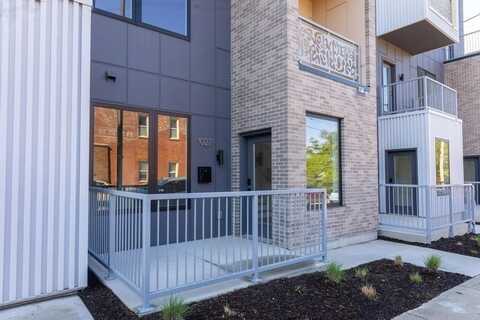 1027 Pacific Street, Kansas City, MO 64106