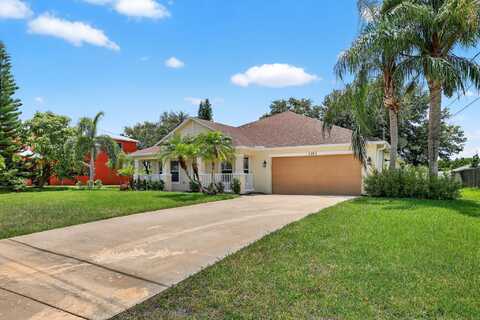 4382 SW Appleseed Road, Port Saint Lucie, FL 34953