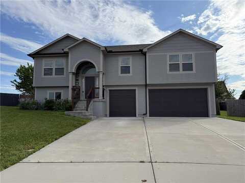 1277 SW Nagona Lane, Lees Summit, MO 64082
