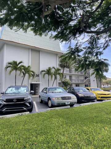 2936 Lake Shore 303 Drive, Riviera Beach, FL 33404