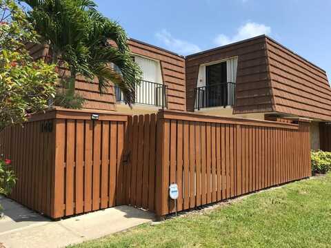 3900 County Line Road, Tequesta, FL 33469