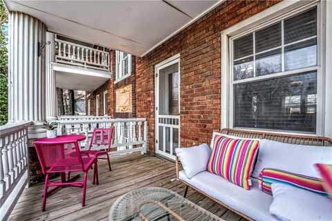 3803 PENNSYLVANIA Avenue, Kansas City, MO 64111