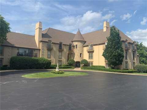 7223 Mission Road, Prairie Village, KS 66208