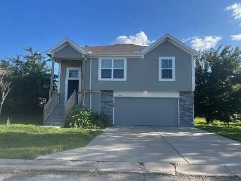 10909 Highview Road, Peculiar, MO 64078