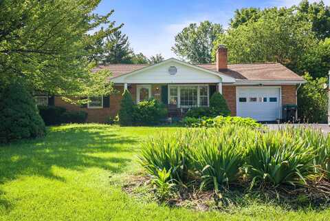 9936 PLEASANT VIEW DR, NEW MARKET, VA 22844