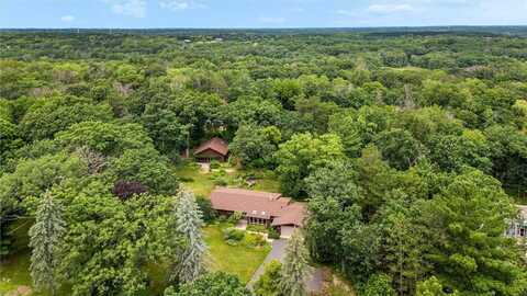 8665 Kimbro Lane N, Granada, MN 55082