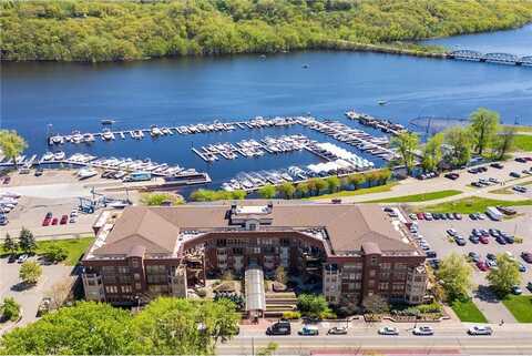 501 Main Street N, Stillwater, MN 55082