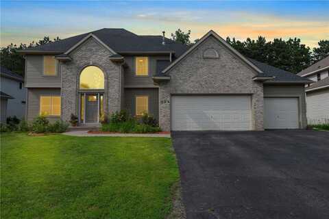824 Henslow Avenue N, Oakdale, MN 55128