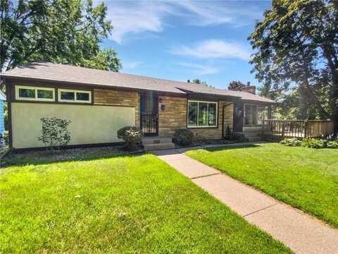 2082 Waukon Avenue, Saint Paul, MN 55119