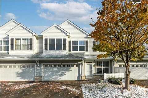 3033 Chamberlin Street N, Maplewood, MN 55109