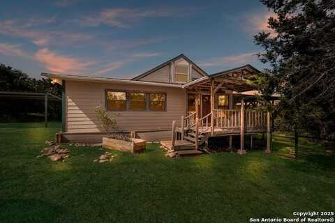 309 Riverside, Pipe Creek, TX 78063