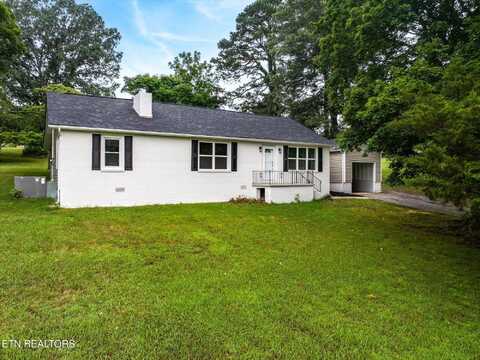 3803 Strong Rd, Mascot, TN 37806