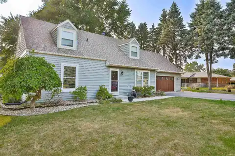 243 N Bobber Ln., Warsaw, IN 46582