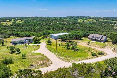 377 Green Oak Dr, Kerrville, TX 78028