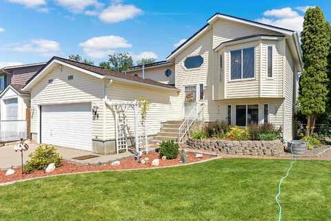 935 E Evergreen Dr, Medical Lake, WA 99022