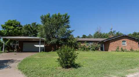 7005 Pleasant Hill Circle, Plainview, TX 79072