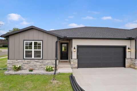 101 Hill Row, Portage, WI 53901