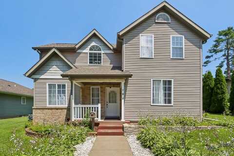 107 South Street, Baraboo, WI 53913