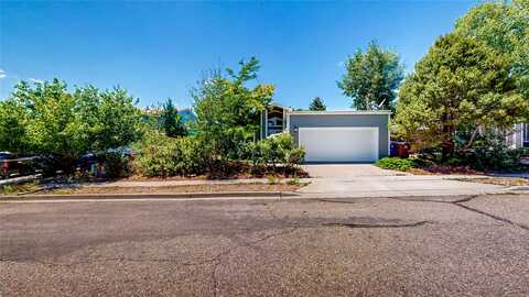 1865 Cooper Place, Los Alamos, NM 87544