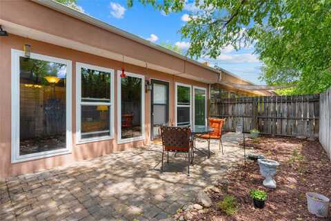 232 Irvine Street, Santa Fe, NM 87501