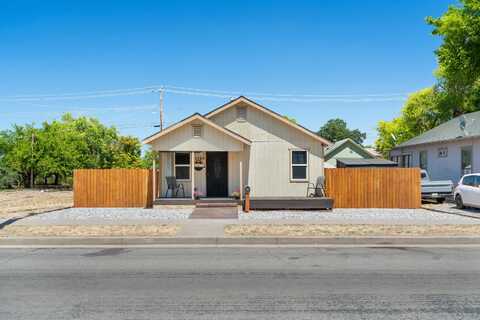 1260 Monroe Street, Red Bluff, CA 96080