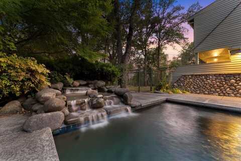 15745 Montgomery Ranch Road, Redding, CA 96001